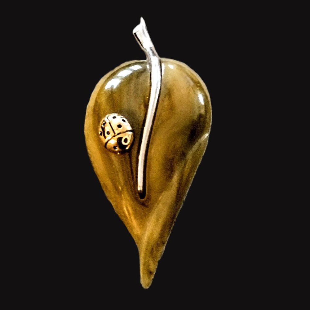 Vintage Green Jade Leaf Brooch with Silver Tone Stem & Gold Tone Ladybug ~ EVC!
